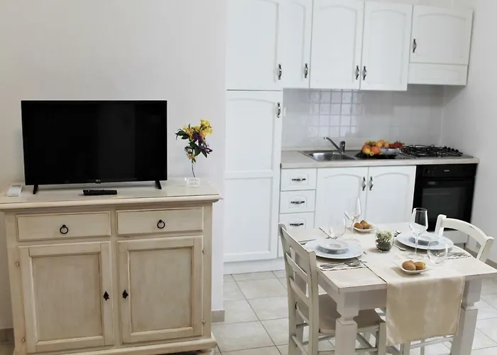 Apart-hotel Ahr Leonis 3*