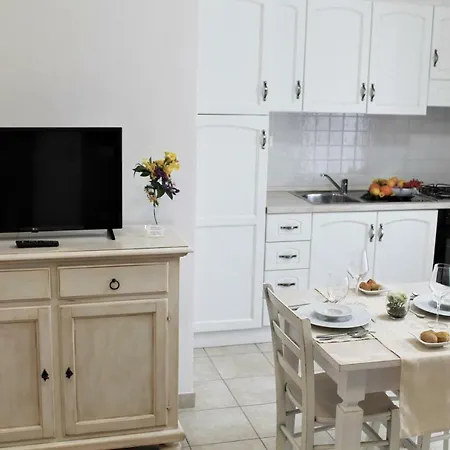 Apartahotel Ahr Leonis 3*